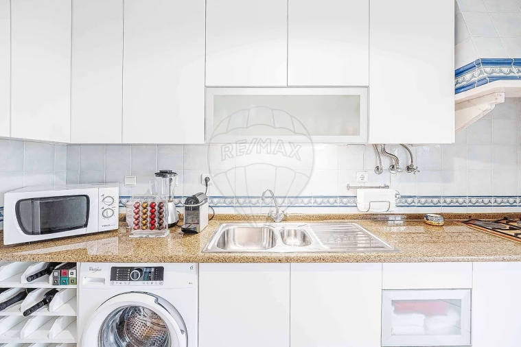 Moradia T4 para Venda em Algueirão-Mem Martins Foto 11