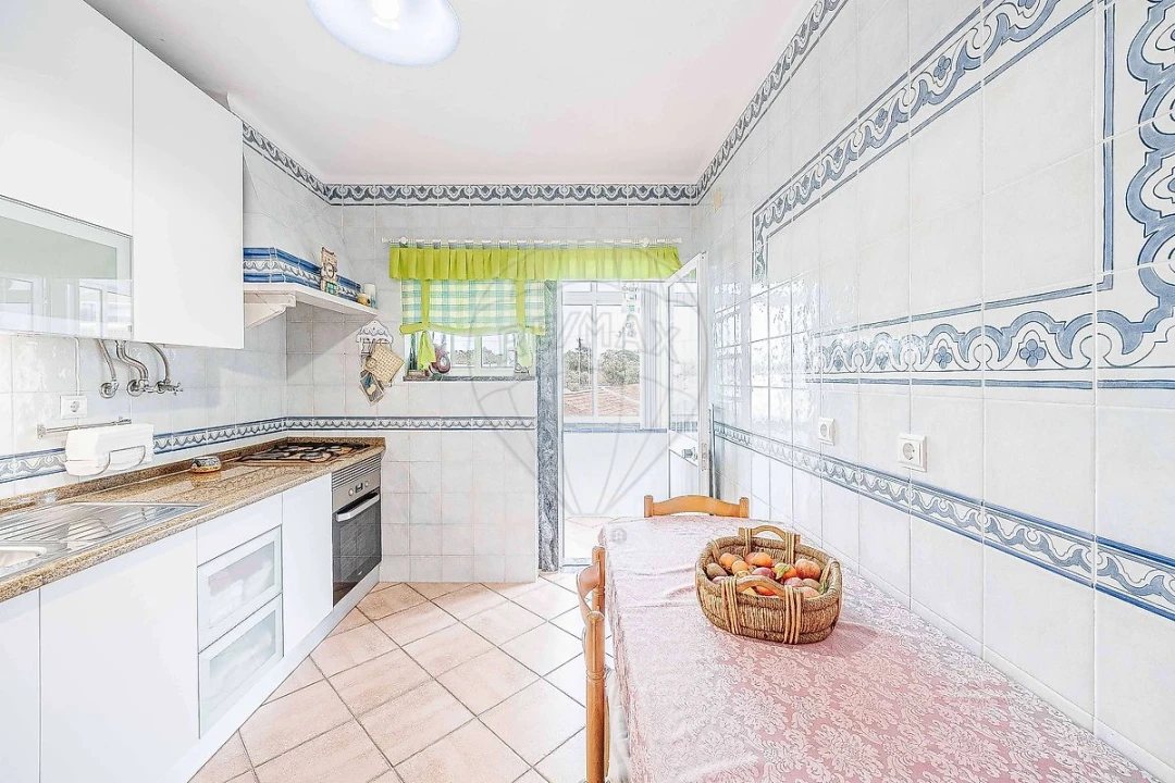 Moradia T4 para Venda em Algueirão-Mem Martins Foto 9