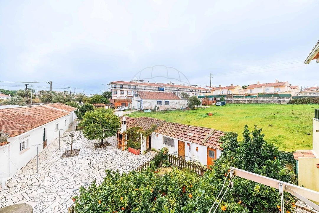 Moradia T4 para Venda em Algueirão-Mem Martins Foto 46