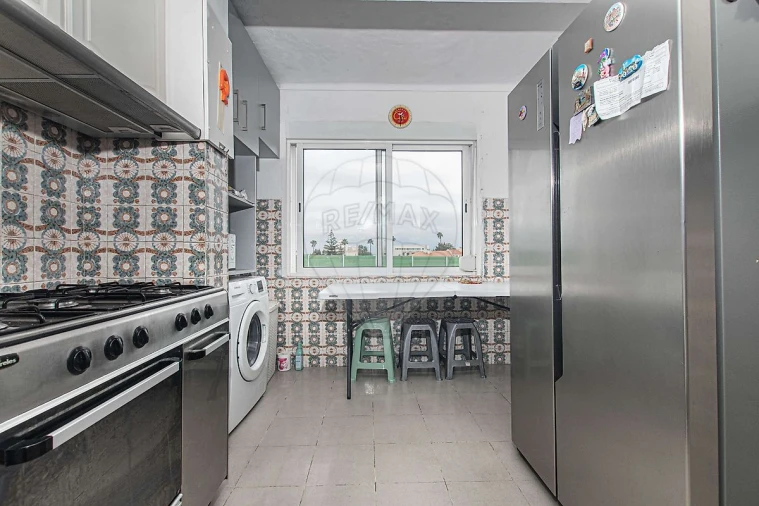 Apartamento T2 para Venda em Vila Franca de Xira Foto 8