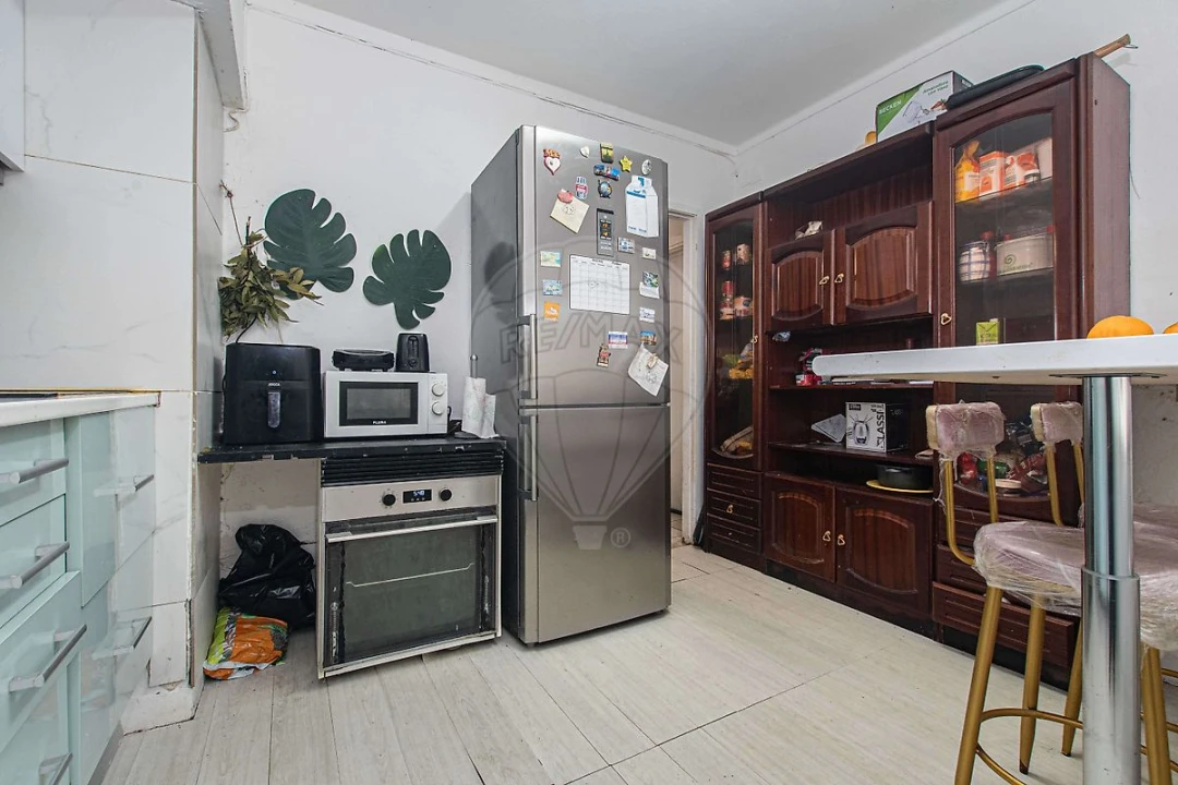 Apartamento T4 para Venda em Agualva e Mira-Sintra Foto 9