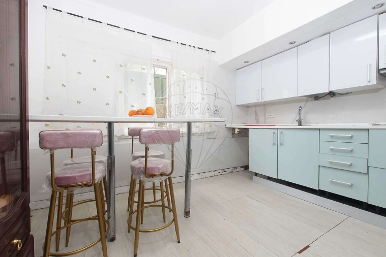 Apartamento T4 para Venda em Agualva e Mira-Sintra Foto 18