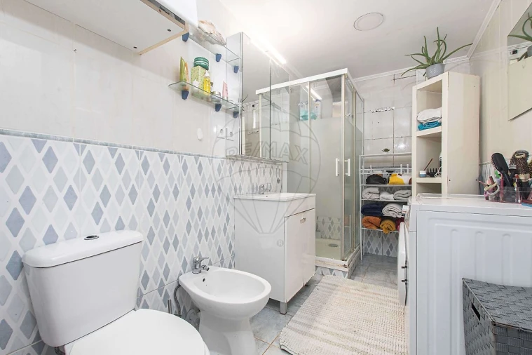 Apartamento T4 para Venda em Agualva e Mira-Sintra Foto 7