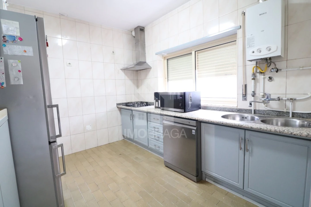 Moradia T3 para Arrendamento em Povoa de Lanhoso (N. Senhora do Amparo) Foto 12