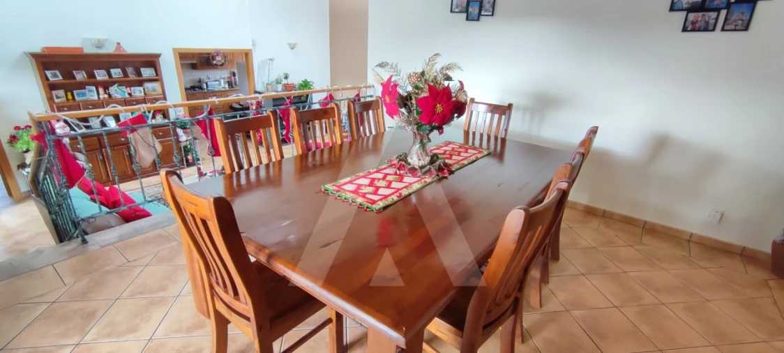 Moradia T4 para Venda em São Brás de Alportel Foto 7