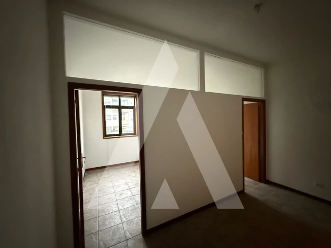 Escritório para Arrendamento em Glória e Vera Cruz Foto 2