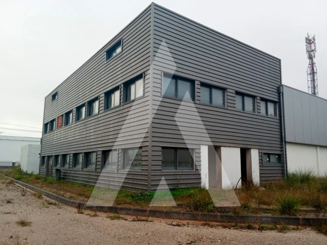 Armazém para Venda em Gafanha da Encarnação Foto 4