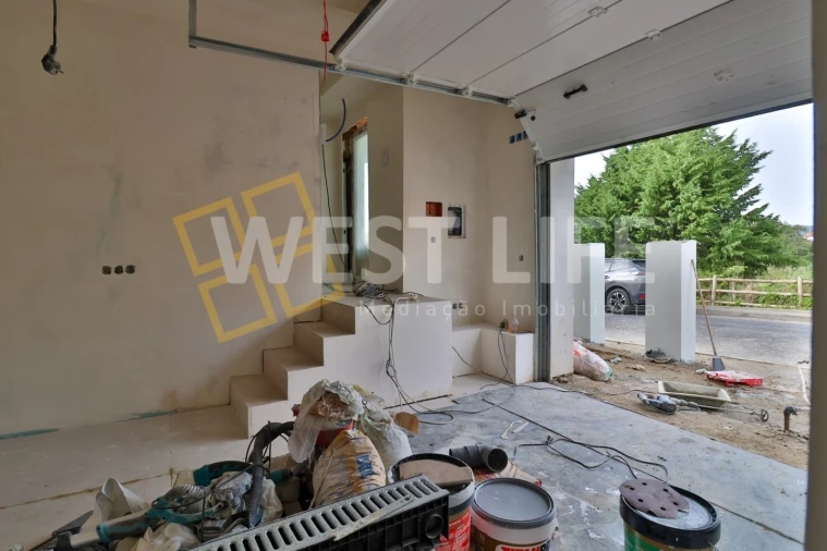 Moradia T4 para Venda em Santa Maria, São Pedro e Matacães Foto 19