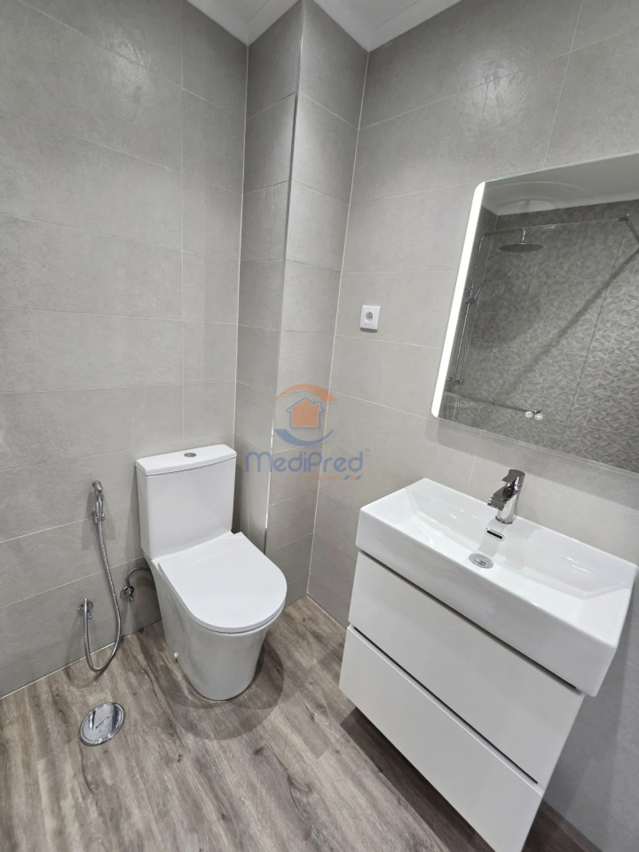 Apartamento T2 para Venda em Odivelas Foto 11
