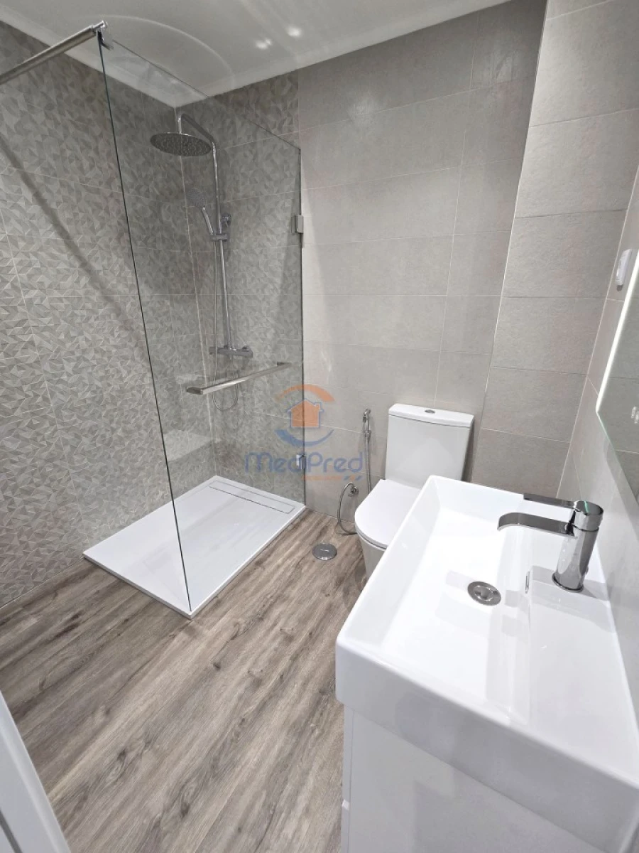 Apartamento T2 para Venda em Odivelas Foto 9