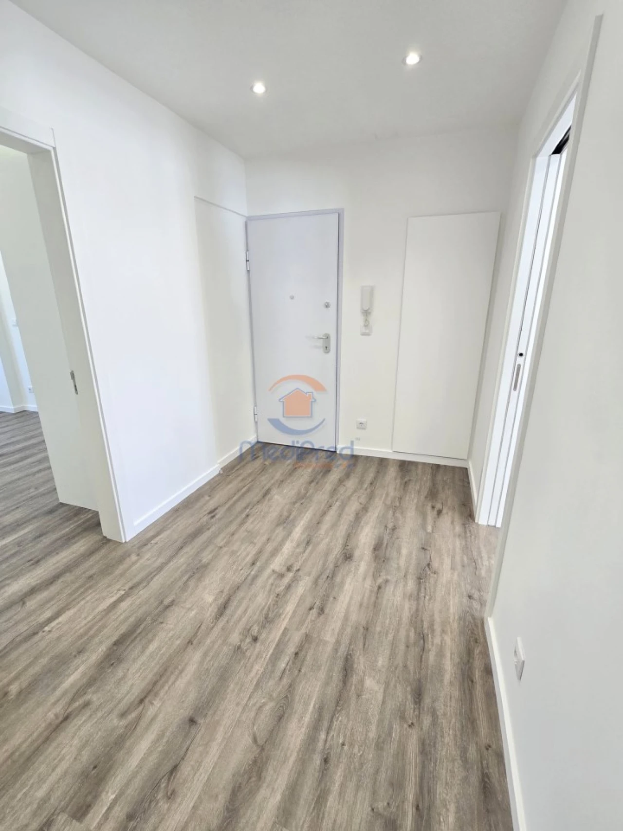 Apartamento T3 para Venda em Odivelas Foto 3