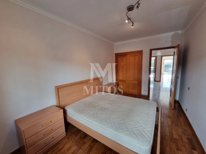 Apartamento T1 para Arrendamento em Santa Maria Maior e Monserrate e Meadela Foto 8