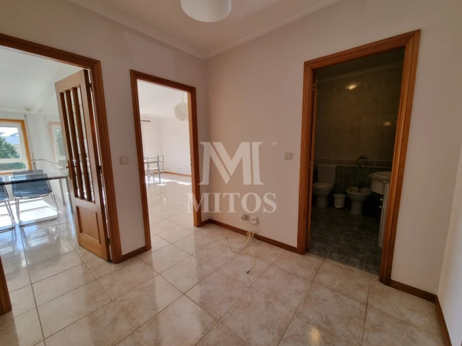 Apartamento T1 para Arrendamento em Santa Maria Maior e Monserrate e Meadela Foto 10