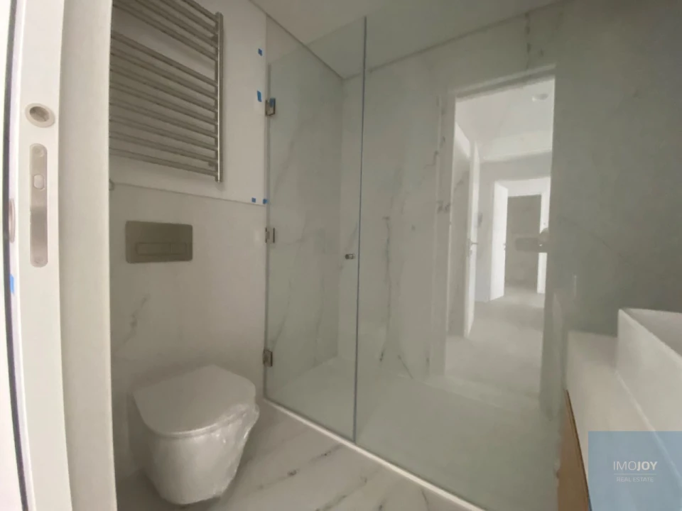 Apartamento T2 para Venda em Carcavelos e Parede Foto 12