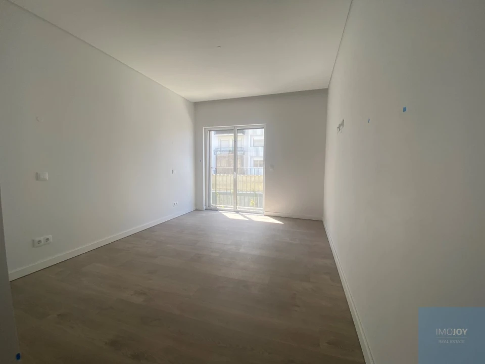Apartamento T2 para Venda em Carcavelos e Parede Foto 13
