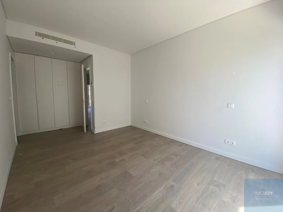 Apartamento T2 para Venda em Carcavelos e Parede Foto 15