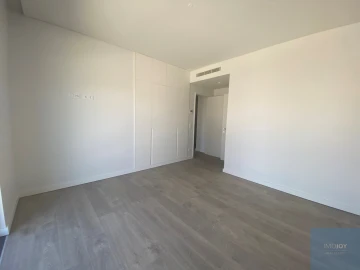 Apartamento T3 para Venda em Carcavelos e Parede