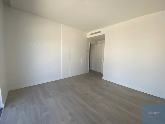 Apartamento T3 para Venda em Carcavelos e Parede Foto 18