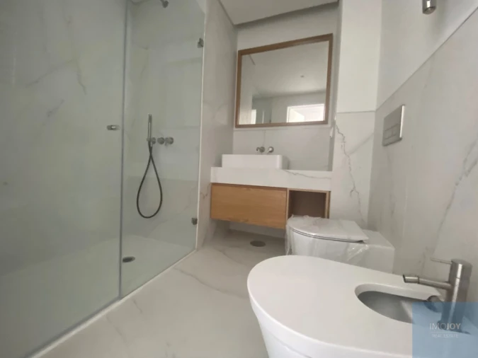 Apartamento T3 para Venda em Carcavelos e Parede Foto 19