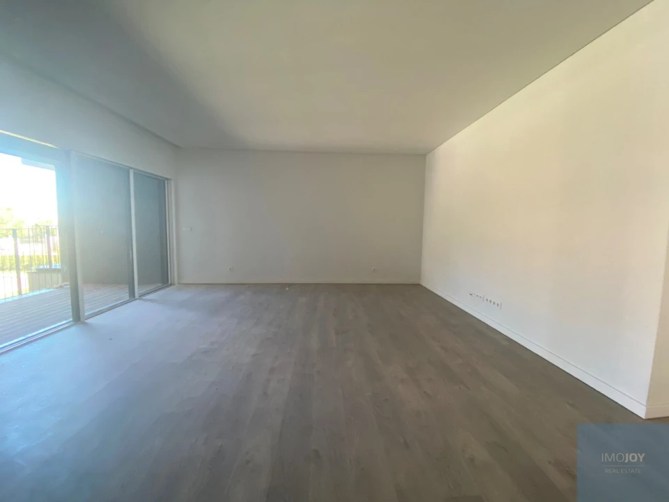 Apartamento T2 para Venda em Carcavelos e Parede Foto 3