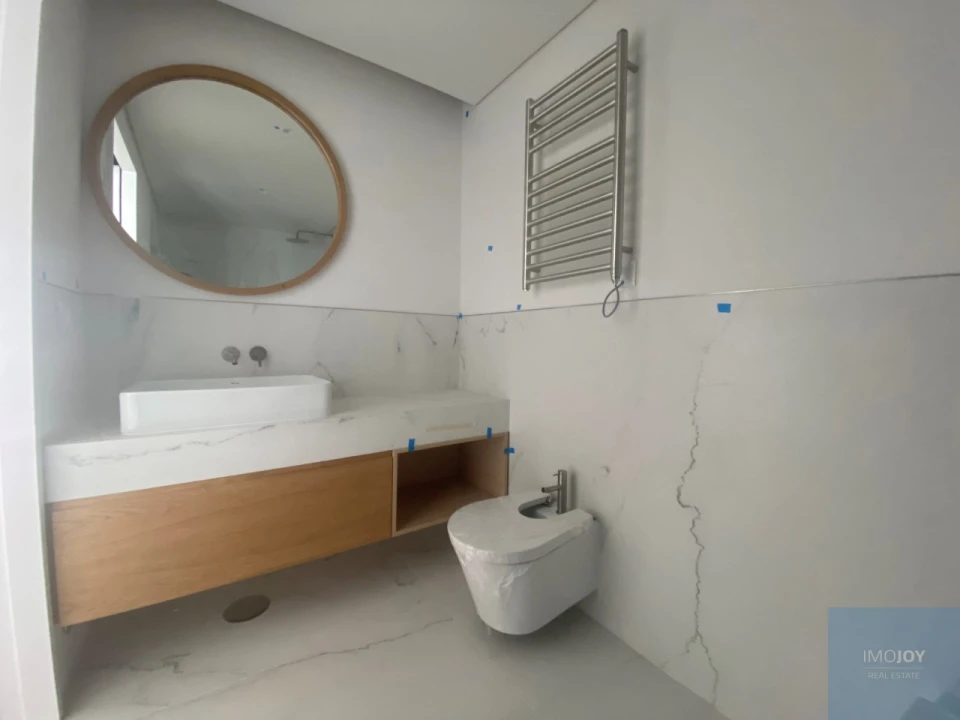 Apartamento T2 para Venda em Carcavelos e Parede Foto 17