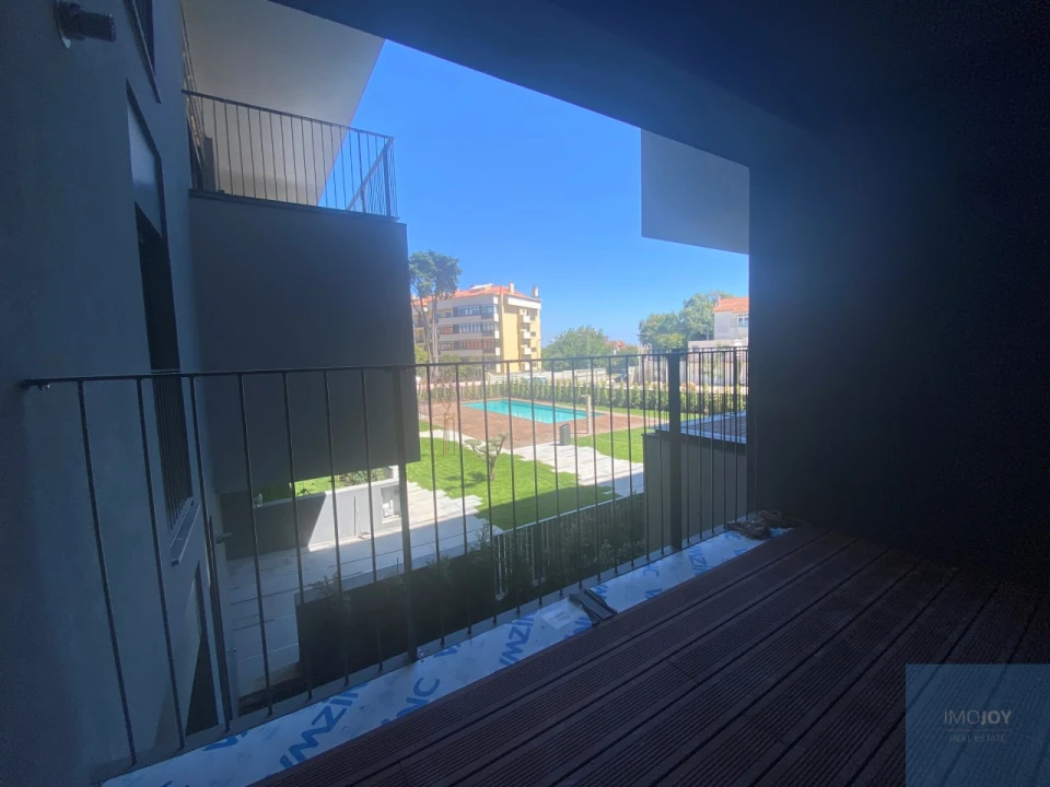 Apartamento T2 para Venda em Carcavelos e Parede Foto 25