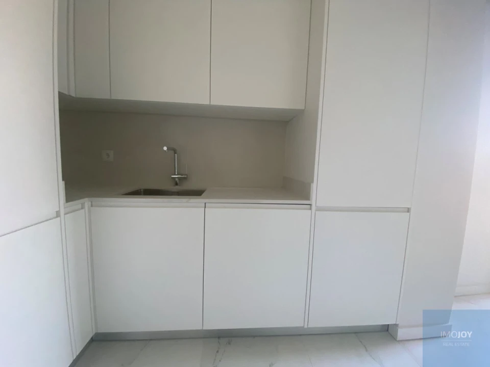 Apartamento T3 para Venda em Carcavelos e Parede Foto 4