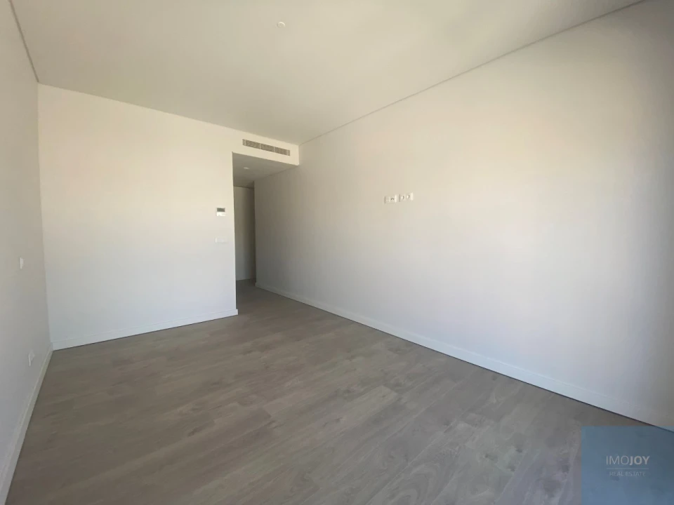 Apartamento T3 para Venda em Carcavelos e Parede Foto 11