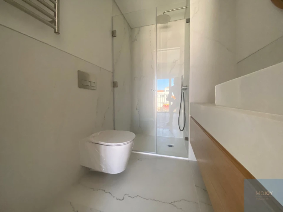 Apartamento T3 para Venda em Carcavelos e Parede Foto 21