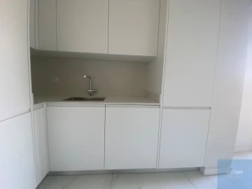 Apartamento T3 para Venda em Carcavelos e Parede