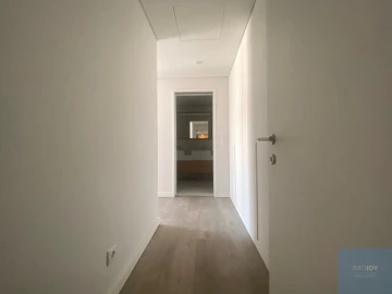 Apartamento T3 para Venda em Carcavelos e Parede
