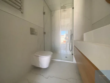 Apartamento T3 para Venda em Carcavelos e Parede