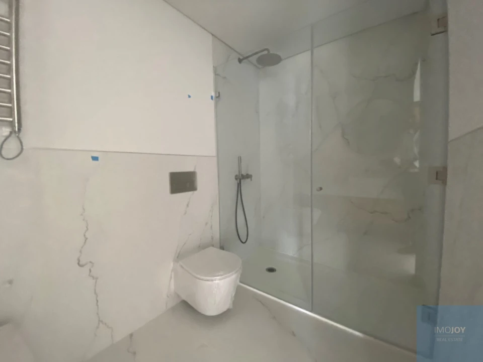 Apartamento T2 para Venda em Carcavelos e Parede Foto 16