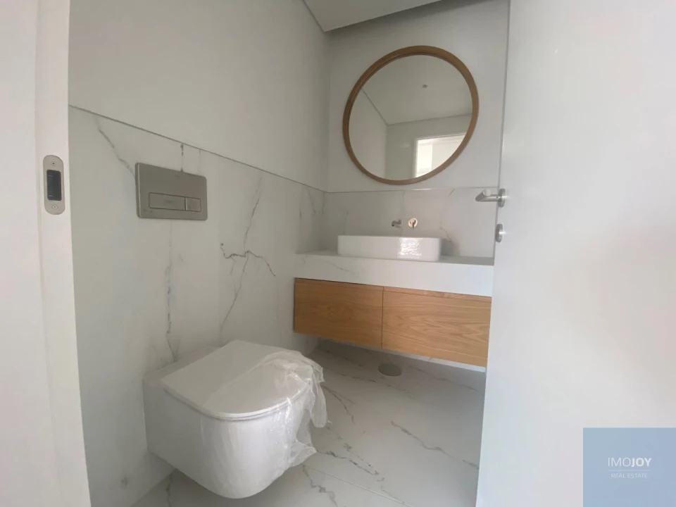 Apartamento T2 para Venda em Carcavelos e Parede Foto 17