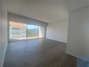 Apartamento T2 para Venda em Carcavelos e Parede