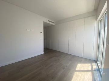Apartamento T2 para Venda em Carcavelos e Parede