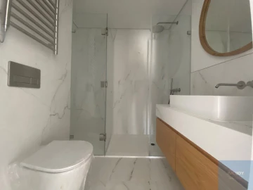 Apartamento T2 para Venda em Carcavelos e Parede