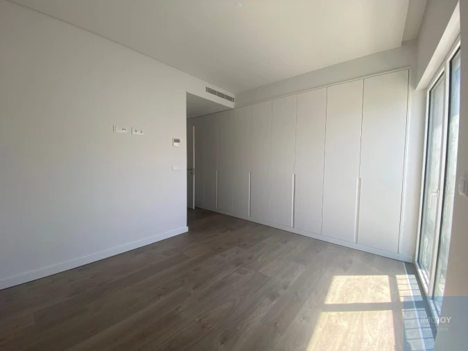 Apartamento T2 para Venda em Carcavelos e Parede Foto 10