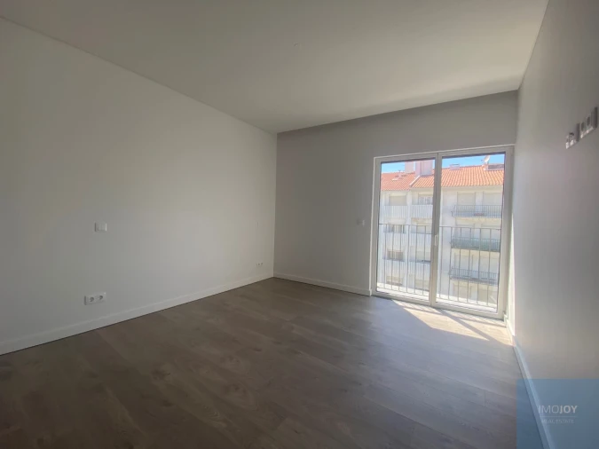 Apartamento T2 para Venda em Carcavelos e Parede Foto 14