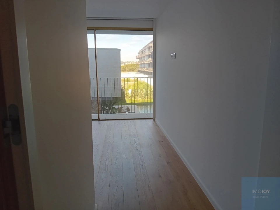 Apartamento T3 para Venda em Canidelo Foto 8