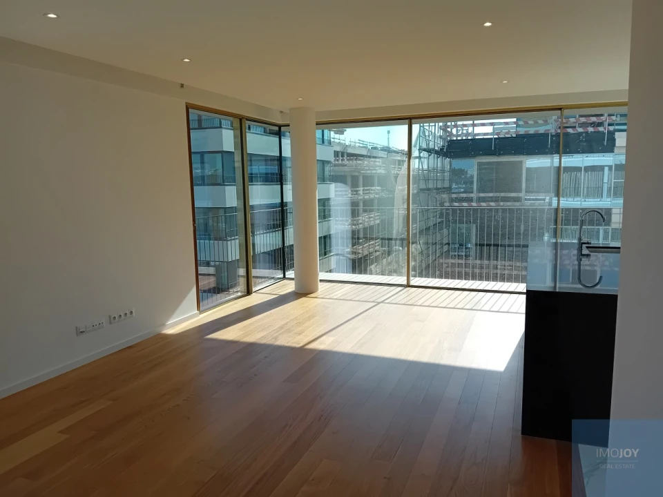 Apartamento T3 para Venda em Canidelo Foto 1
