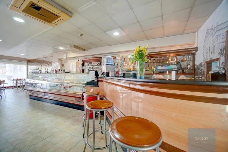 Loja para Venda em Falagueira-Venda Nova Foto 8