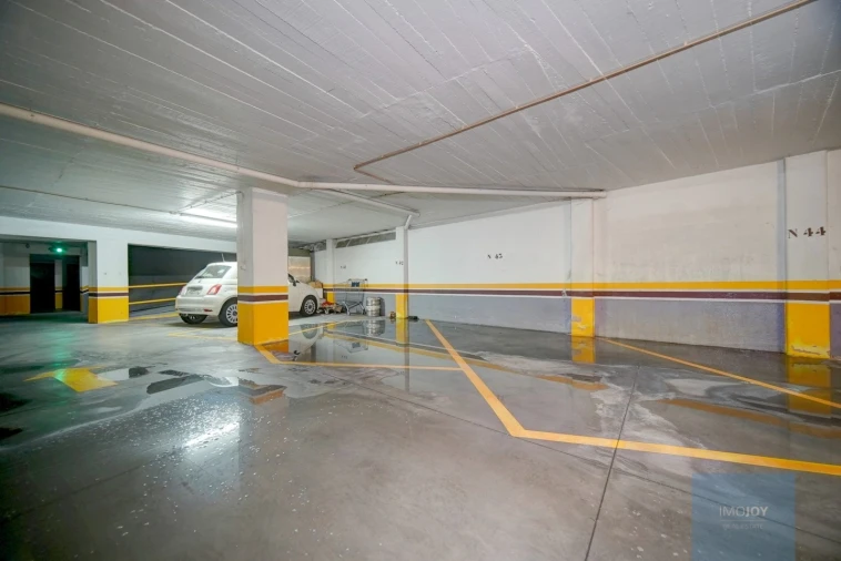 Loja para Venda em Falagueira-Venda Nova Foto 20