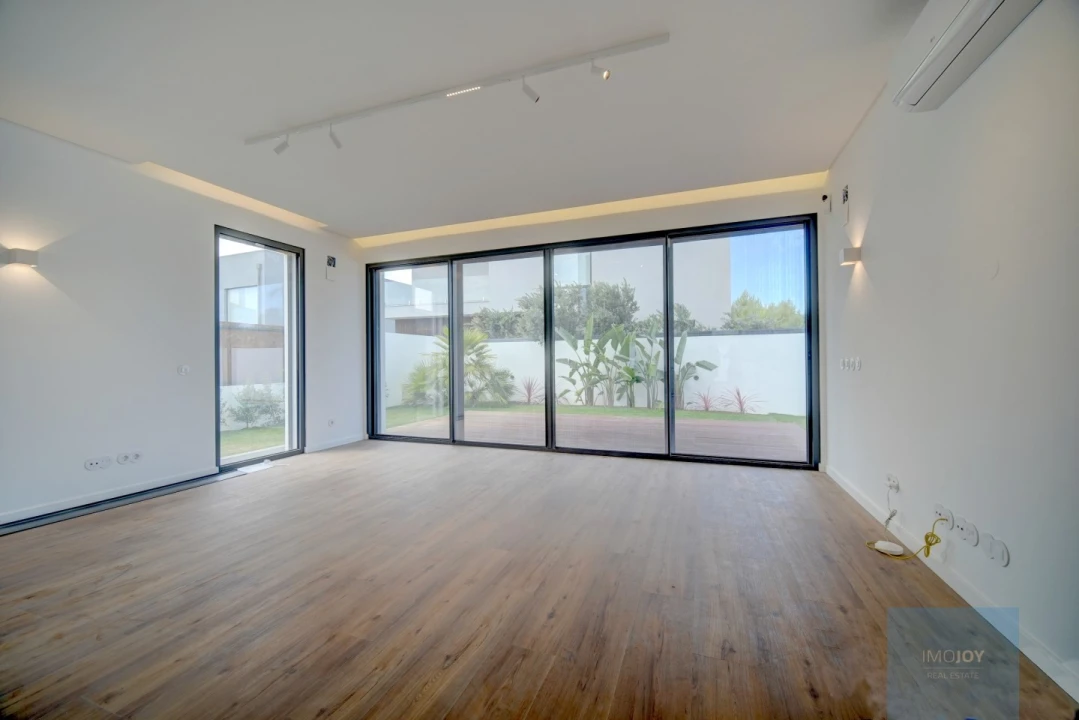 Moradia T4 para Venda em Cascais e Estoril Foto 6