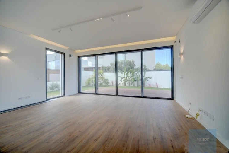 Moradia T4 para Venda em Cascais e Estoril Foto 6