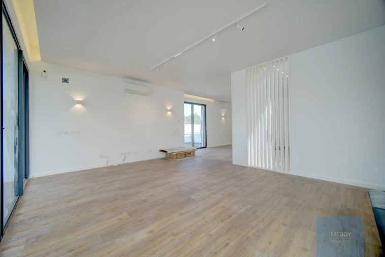 Moradia T4 para Venda em Cascais e Estoril Foto 10