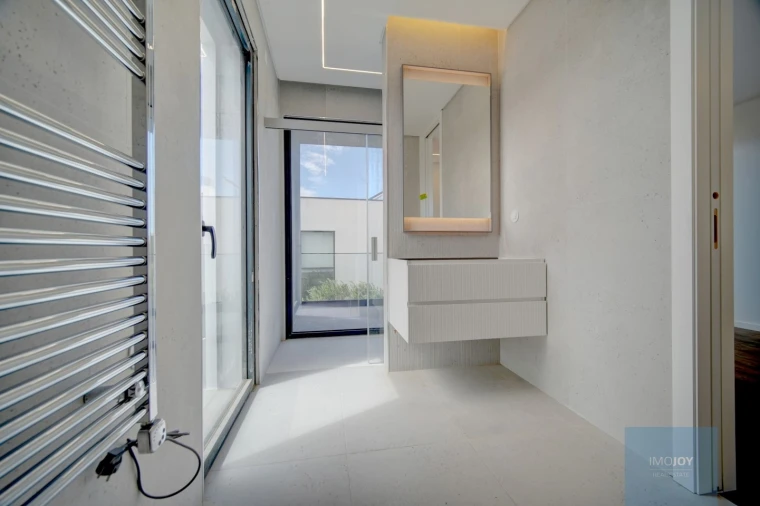 Moradia T4 para Venda em Cascais e Estoril Foto 21