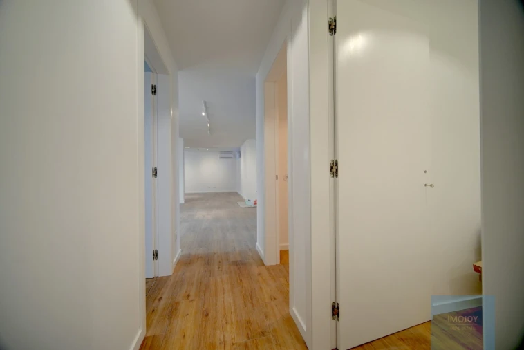 Moradia T4 para Venda em Cascais e Estoril Foto 35