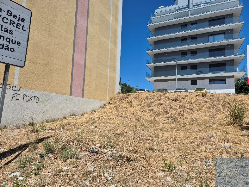 Terreno para Venda em Falagueira-Venda Nova Foto 8