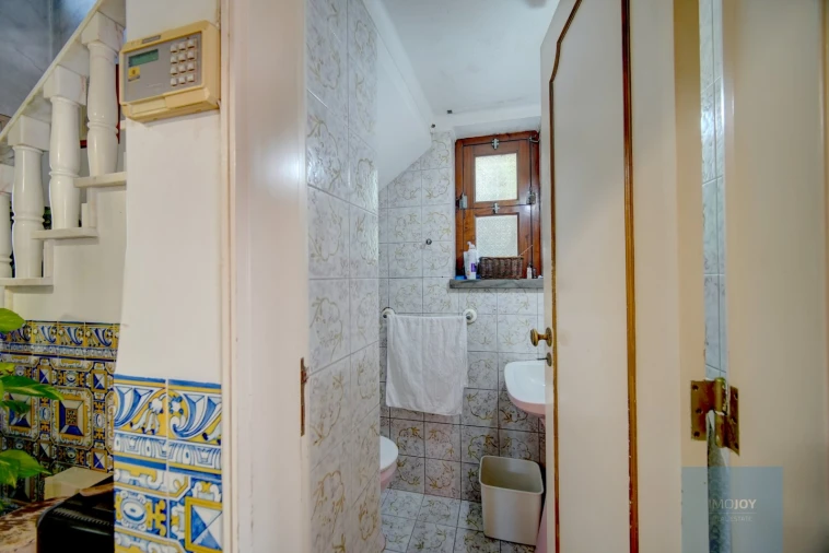 Moradia T4 para Venda em Alcabideche Foto 8